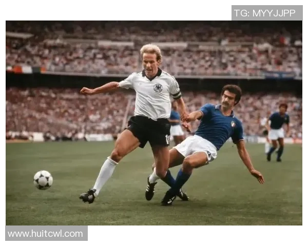 黑人足球明星保罗的精彩瞬间与职业生涯回顾图片展