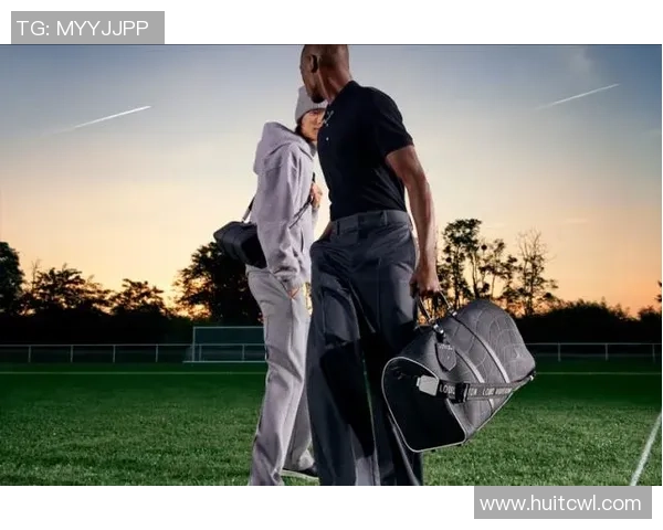 足球明星与奢华LV鞋包的完美结合展现时尚与运动的魅力