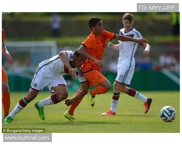 足球明星金羽洋的传奇之路与未来展望揭秘